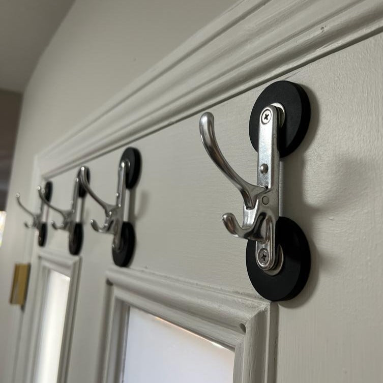 4 HEAVY DUTY MAGNETIC HANGERS/HOOKS | NO DRILLING NEEDED